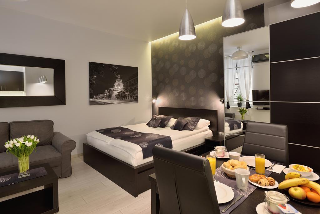 Urban Spirit Apartment Будапеща Стая снимка